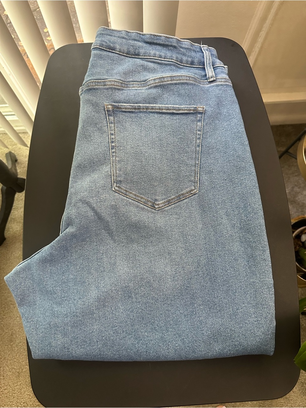 Ava & Viv Distressed Ankle Jeans – Light Wash 22W - Picture 4 of 8